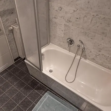 Blue Chili 06 - Gemuetliche Im Szeneviertel-wlan-netflix Apartment Magdeburg