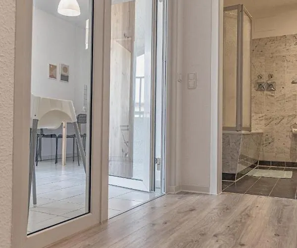 Blue Chili 06 - Gemuetliche Im Szeneviertel-wlan-netflix